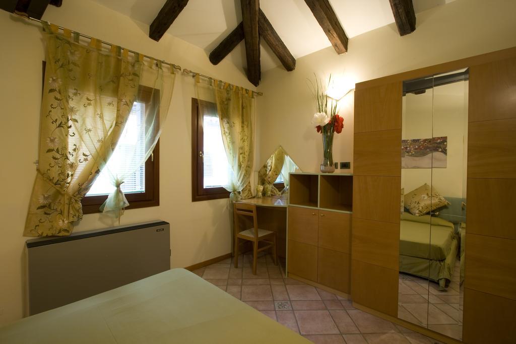 Ferienwohnung I Gioielli Del Doge - Cannaregio Venedig Zimmer foto